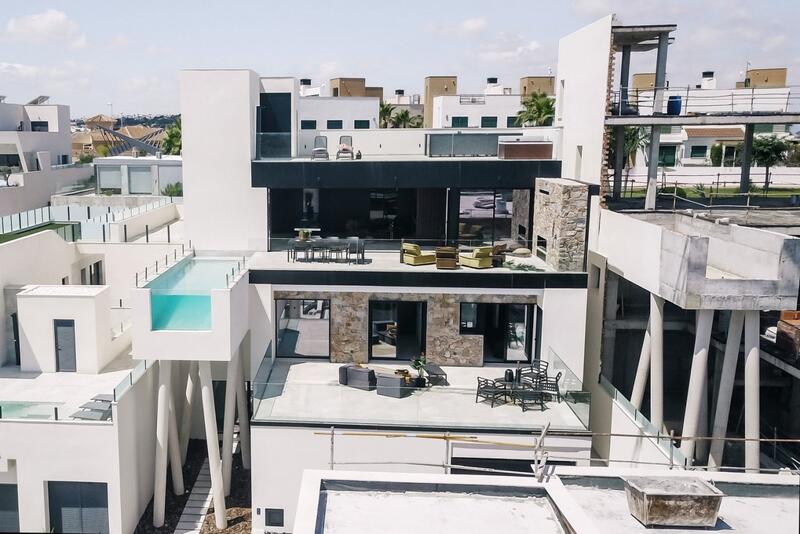 Villa til salgs i Ciudad Quesada, Alicante Villa til salgs i Ciudad Quesada, Alicante