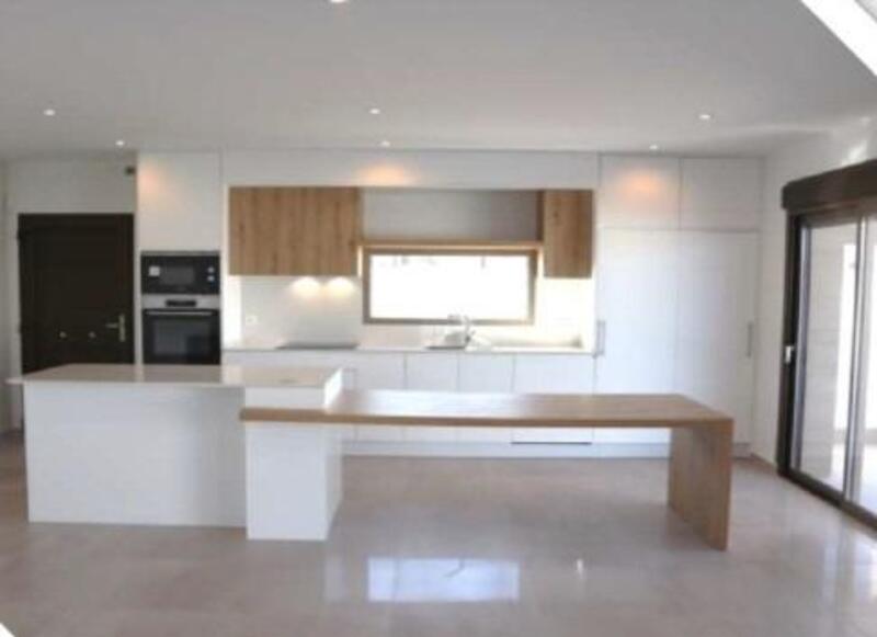 3 slaapkamer Villa Te koop 3 slaapkamer Villa Te koop