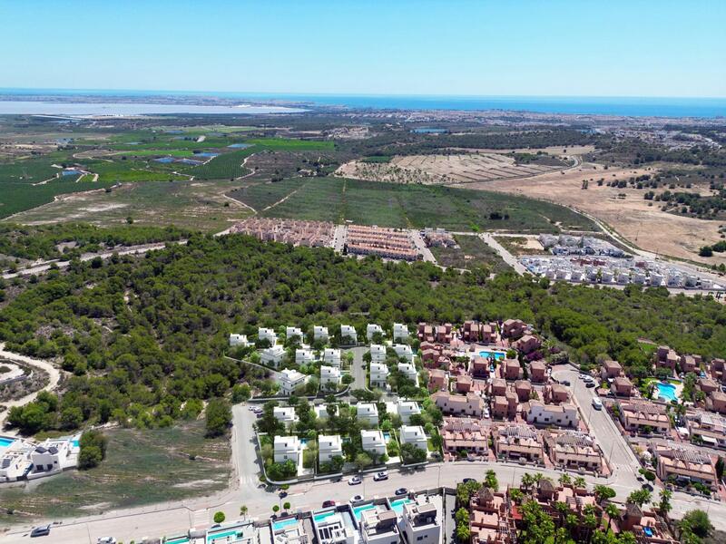 4 спальная комната вилла продается