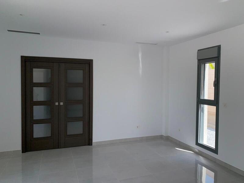 4 bedroom Villa for sale 4 bedroom Villa for sale