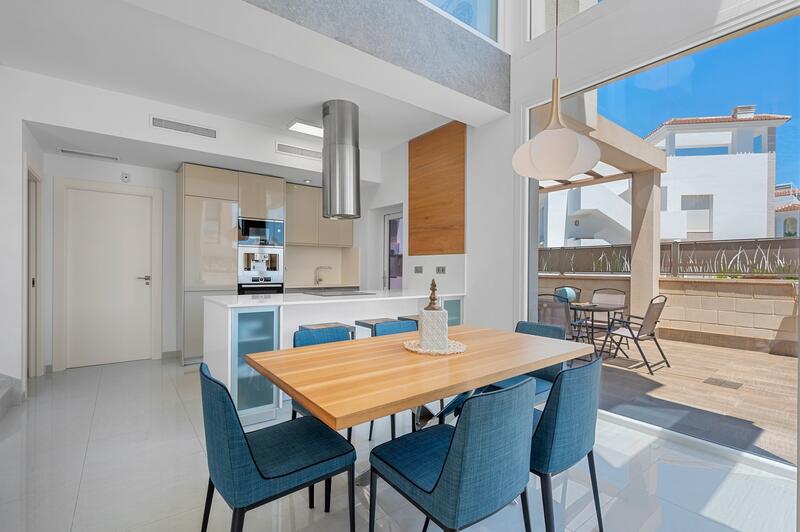 3 Cuarto Villa en venta