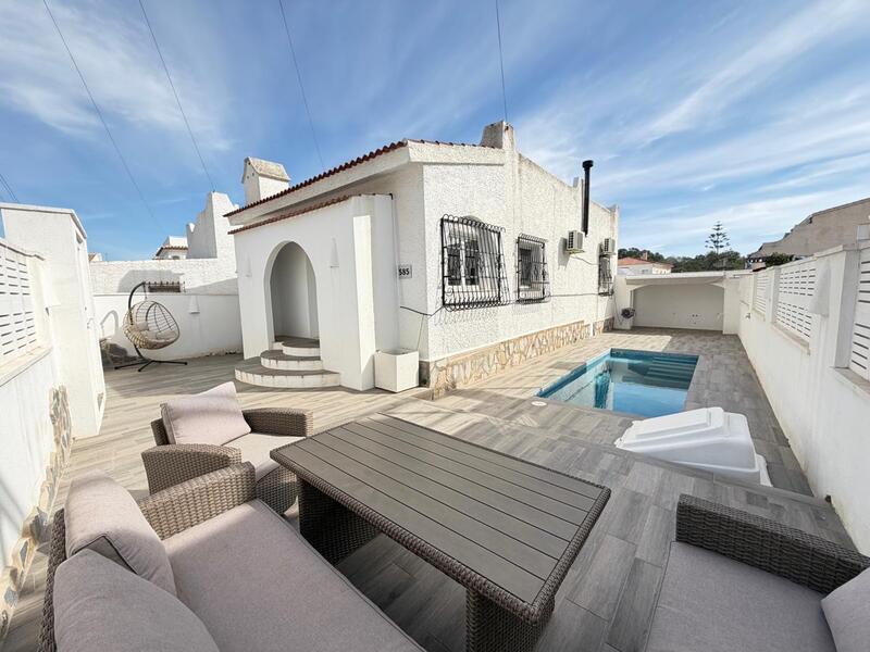 вилла продается в Villamartin, Alicante вилла продается в Villamartin, Alicante