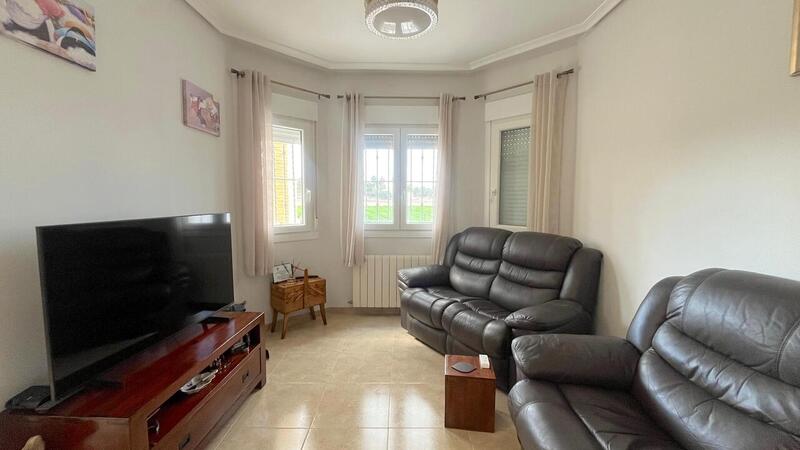 3 soverom Villa til salgs 3 soverom Villa til salgs