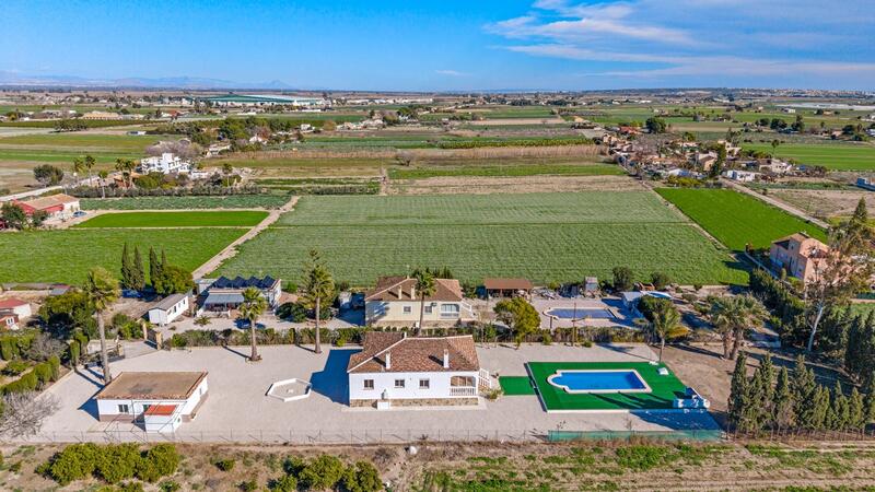 4 soverom Herregård til salgs i Dolores, Alicante