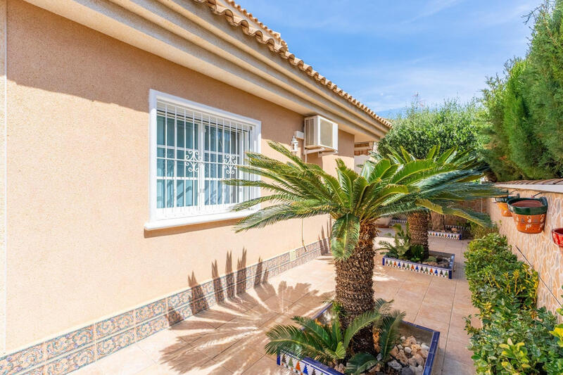 3 chambre Villa à vendre 3 chambre Villa à vendre