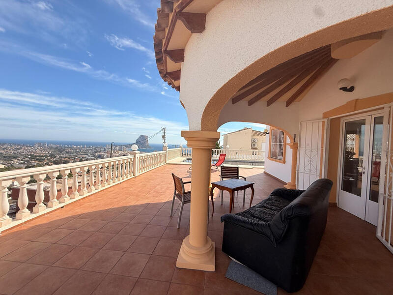 4 slaapkamer Villa Te koop in Calpe, Alicante