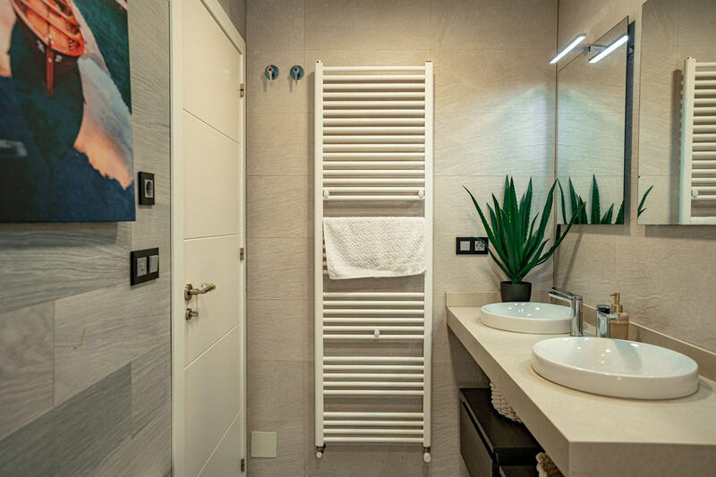 3 Schlafzimmer Villa zu verkaufen 3 Schlafzimmer Villa zu verkaufen