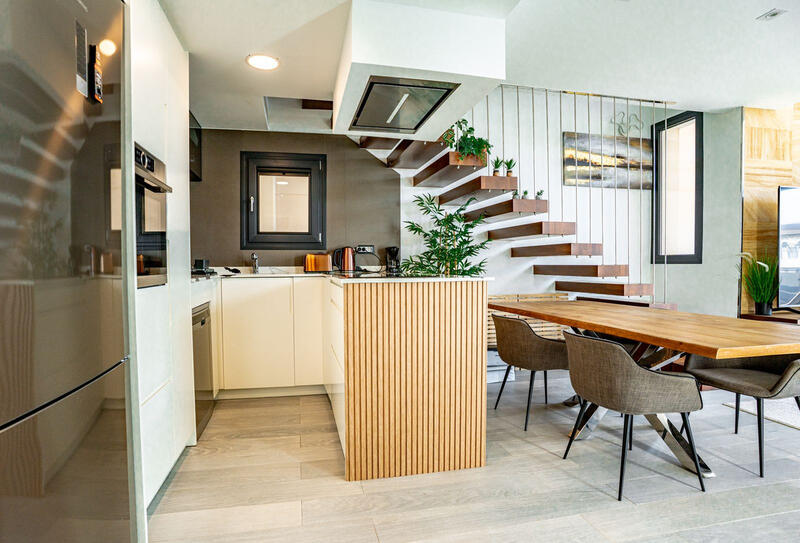 3 Schlafzimmer Villa zu verkaufen 3 Schlafzimmer Villa zu verkaufen