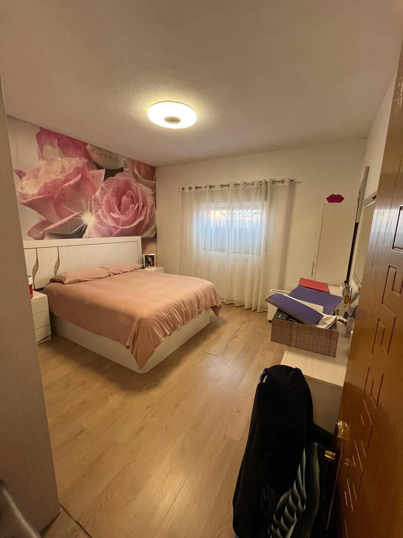 4 slaapkamer Villa Te koop