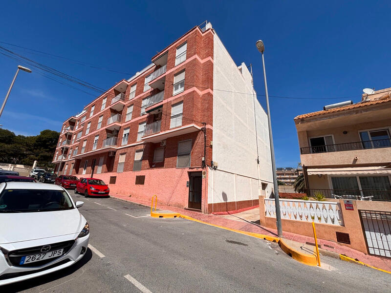 3 Schlafzimmer Appartement zu verkaufen in Guardamar del Segura, Alicante