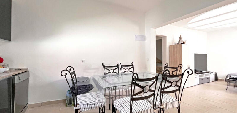 2 Schlafzimmer Villa zu verkaufen 2 Schlafzimmer Villa zu verkaufen