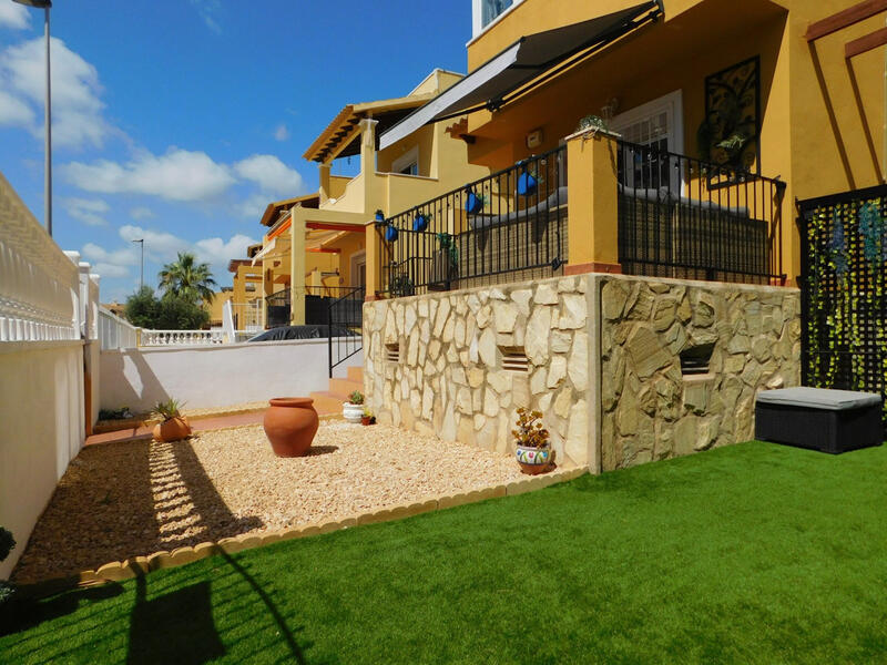 3 Cuarto Villa en venta