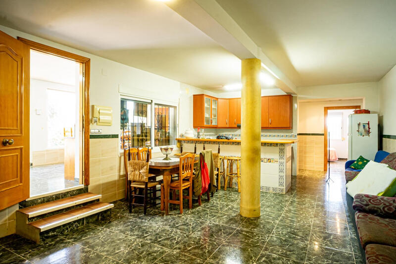 Деревенский Дом продается в La Nucia, Alicante