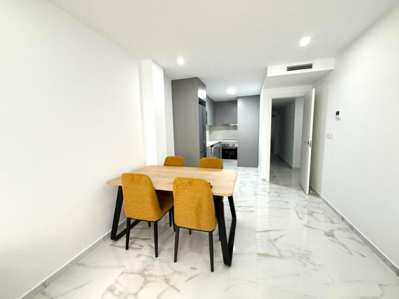2 Cuarto Apartamento en venta en Torrevieja, Alicante