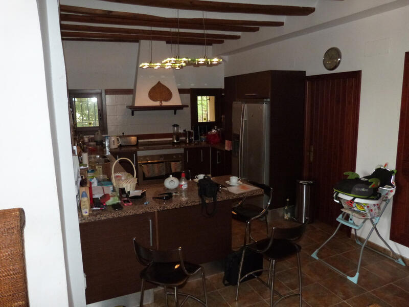 15 Cuarto Villa en venta en Ibi, Alicante