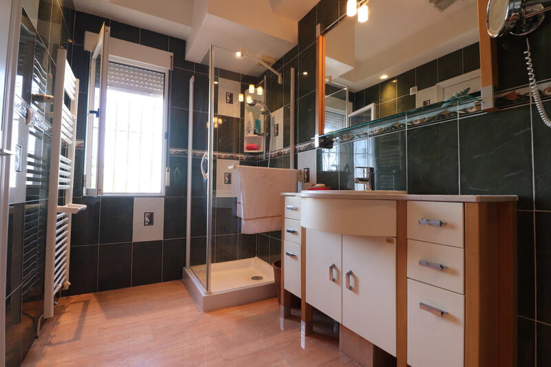 3 Cuarto Villa en venta