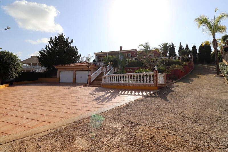 3 Cuarto Villa en venta