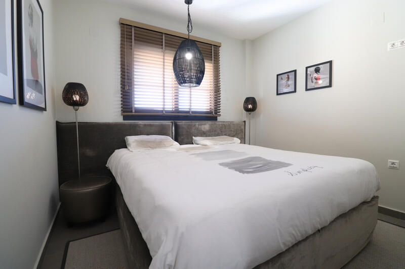 3 slaapkamer Appartement Te koop 3 slaapkamer Appartement Te koop