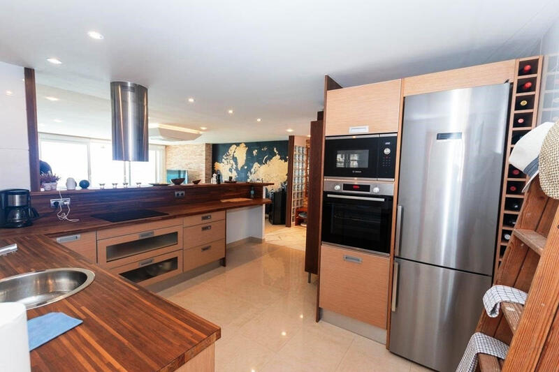 3 slaapkamer Appartement Te koop 3 slaapkamer Appartement Te koop