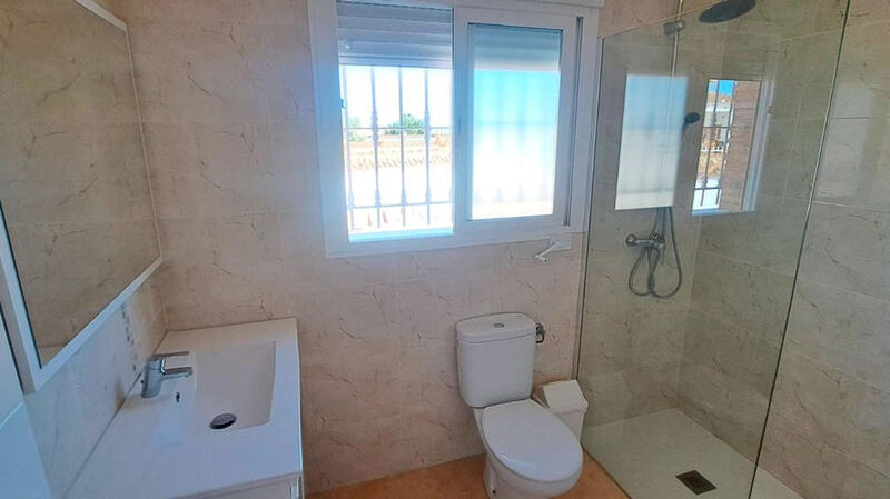 3 Cuarto Villa en venta