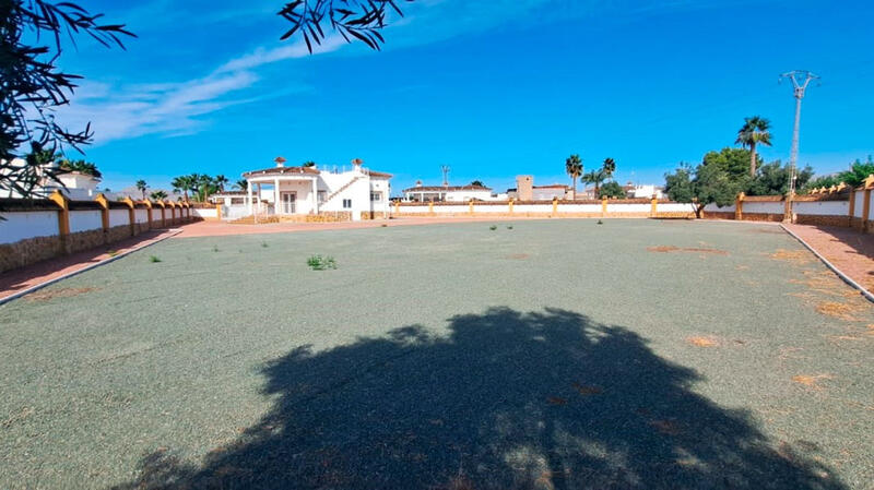 3 Cuarto Villa en venta