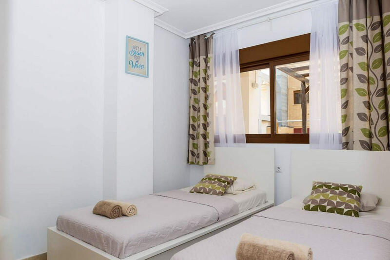 2 slaapkamer Appartement Te koop 2 slaapkamer Appartement Te koop
