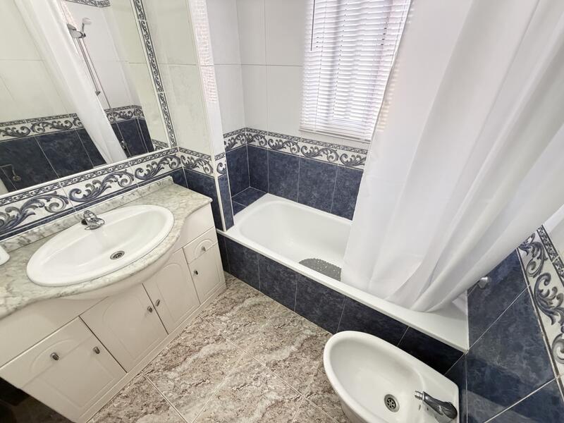 2 bedroom Townhouse for sale 2 bedroom Townhouse for sale