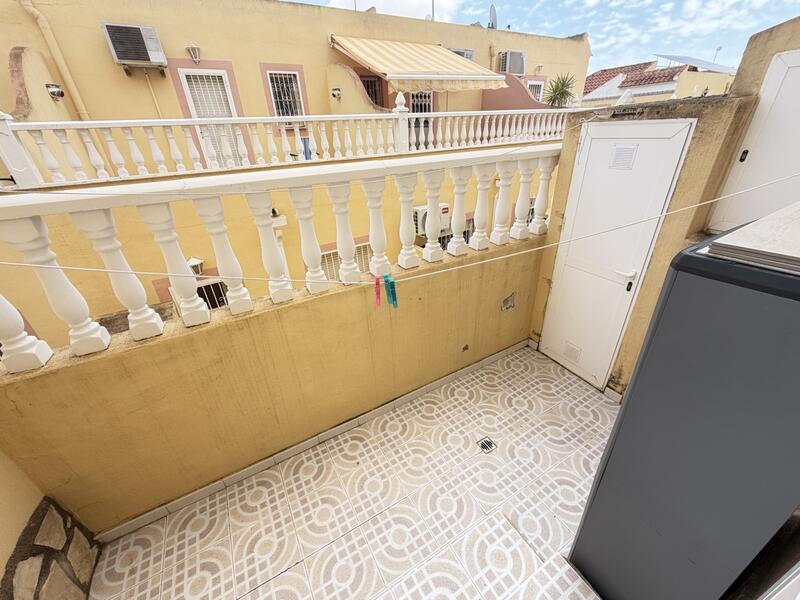 2 bedroom Townhouse for sale 2 bedroom Townhouse for sale