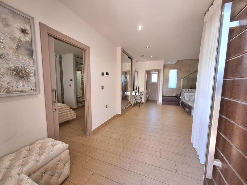 2 bedroom Villa for sale 2 bedroom Villa for sale