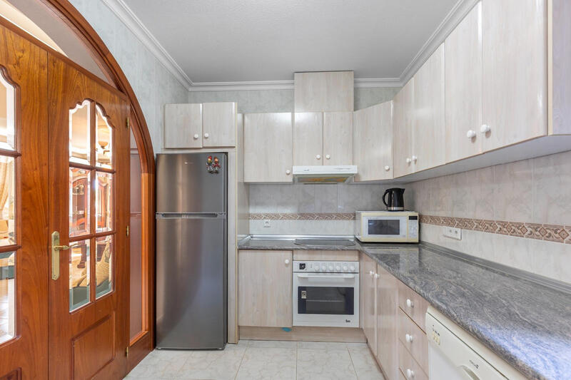 5 slaapkamer Villa Te koop 5 slaapkamer Villa Te koop