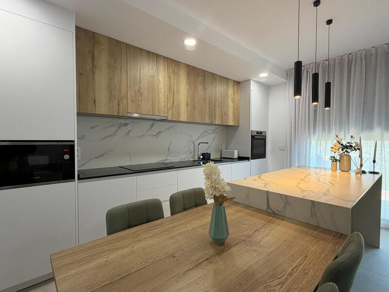 2 bedroom Apartment for sale 2 bedroom Apartment for sale