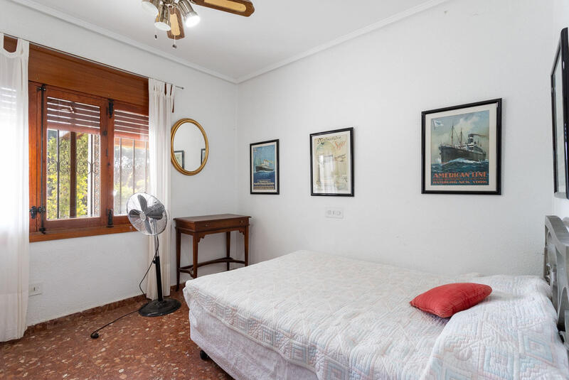 6 Cuarto Villa en venta