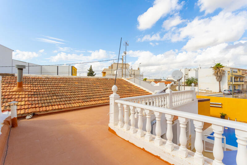 Byhus til salg i Los Montesinos, Alicante