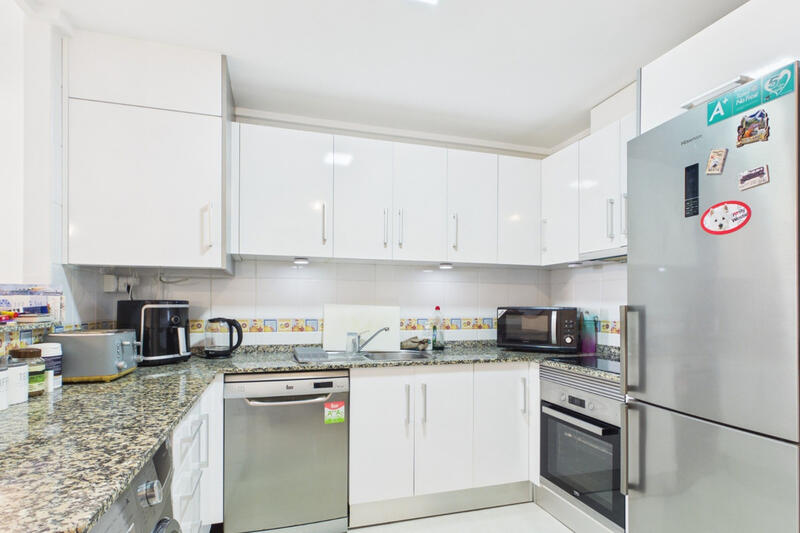 3 slaapkamer Appartement Te koop 3 slaapkamer Appartement Te koop