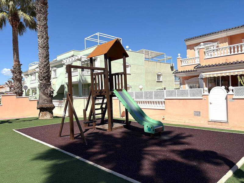 2 Cuarto Adosado en venta 2 Cuarto Adosado en venta