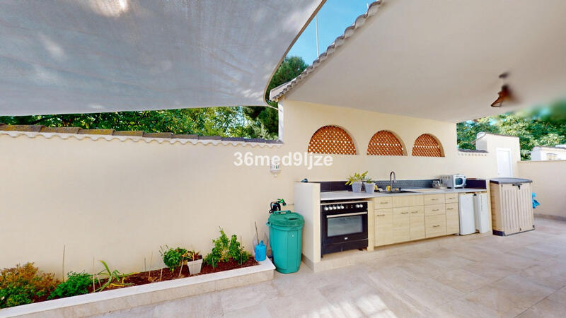 5 bedroom Villa for sale 5 bedroom Villa for sale