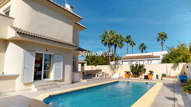5 bedroom Villa for sale 5 bedroom Villa for sale