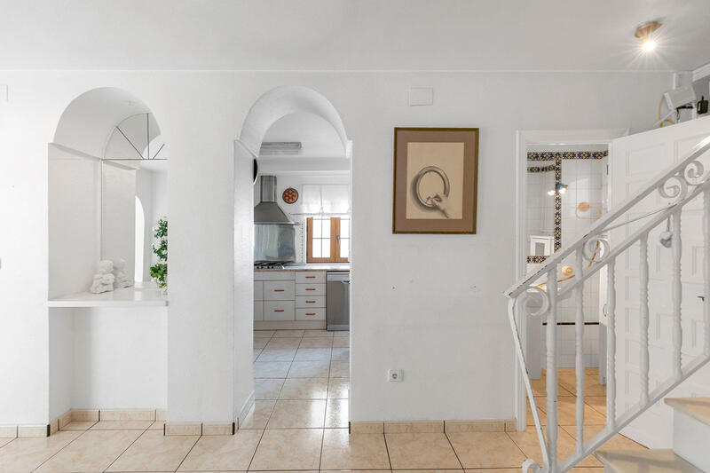 4 спальная комната квартира продается в Torrevieja, Alicante