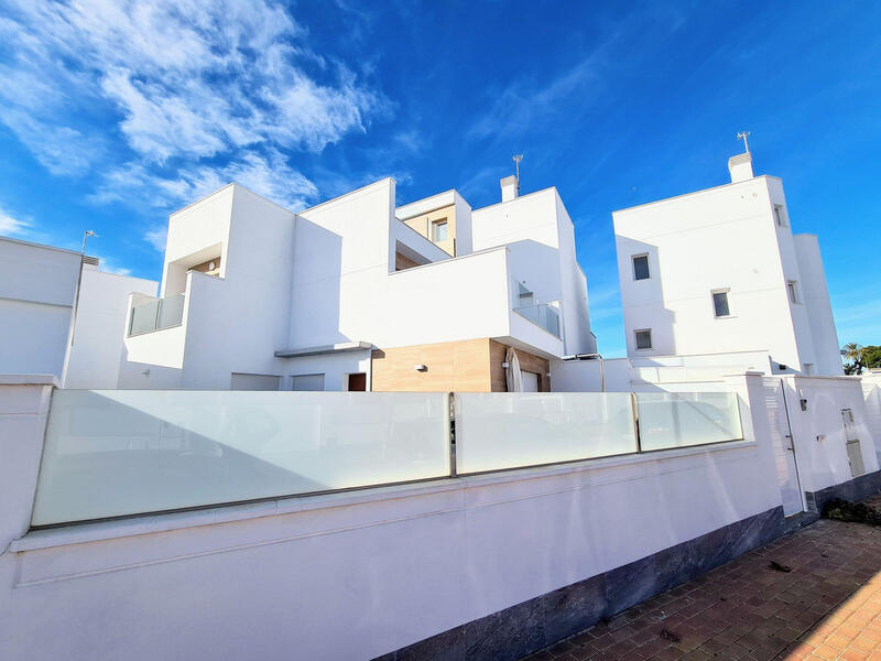 3 soverom Villa til salgs i San Pedro del Pinatar, Murcia
