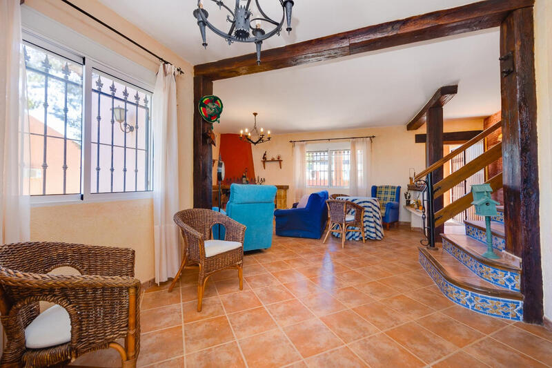 5 bedroom Villa for sale