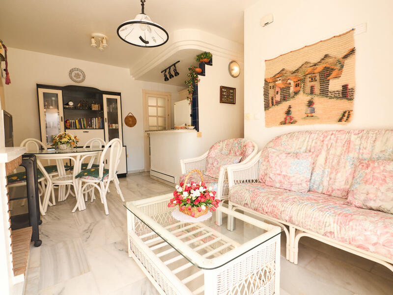 2 slaapkamer Appartement Te koop 2 slaapkamer Appartement Te koop
