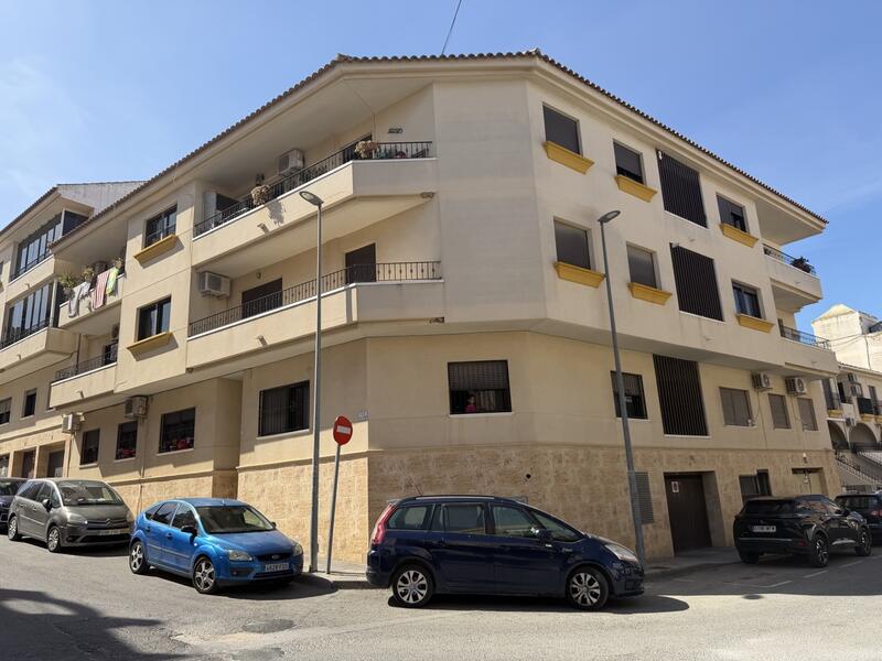 Lägenhet till salu i San Miguel de Salinas, Alicante