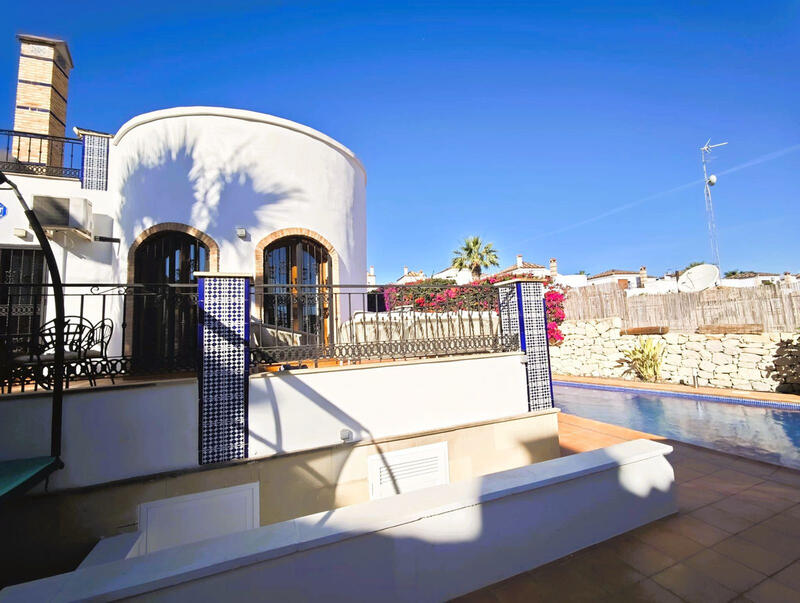 Villa for sale in Algorfa, Alicante