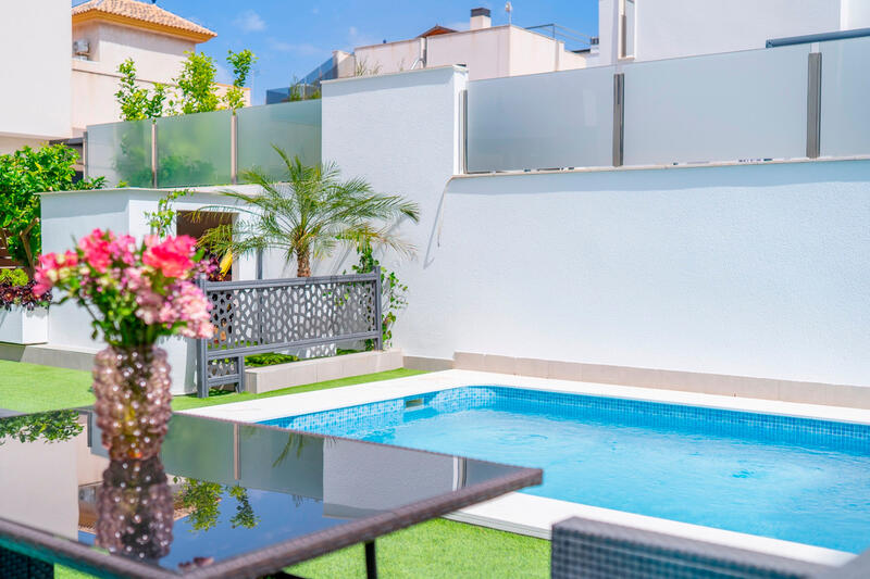 5 bedroom Villa for sale 5 bedroom Villa for sale