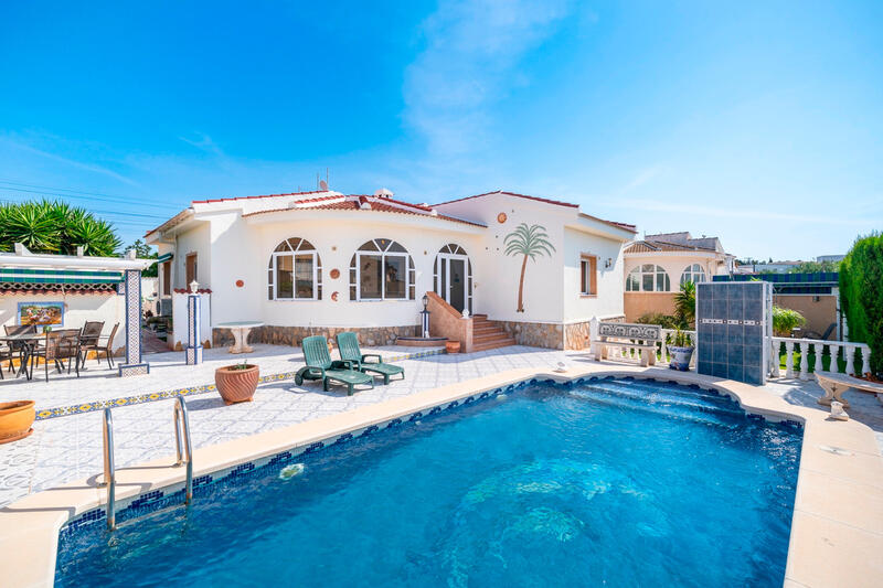 Villa for sale in Ciudad Quesada, Alicante Villa for sale in Ciudad Quesada, Alicante