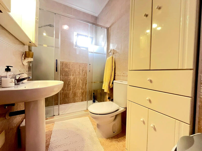 2 bedroom Townhouse for sale 2 bedroom Townhouse for sale
