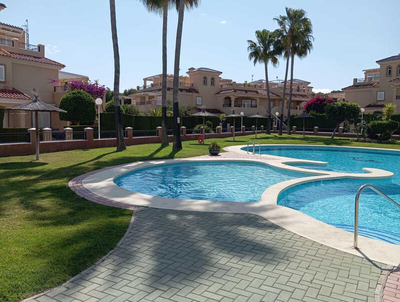 3 bedroom Townhouse for sale 3 bedroom Townhouse for sale