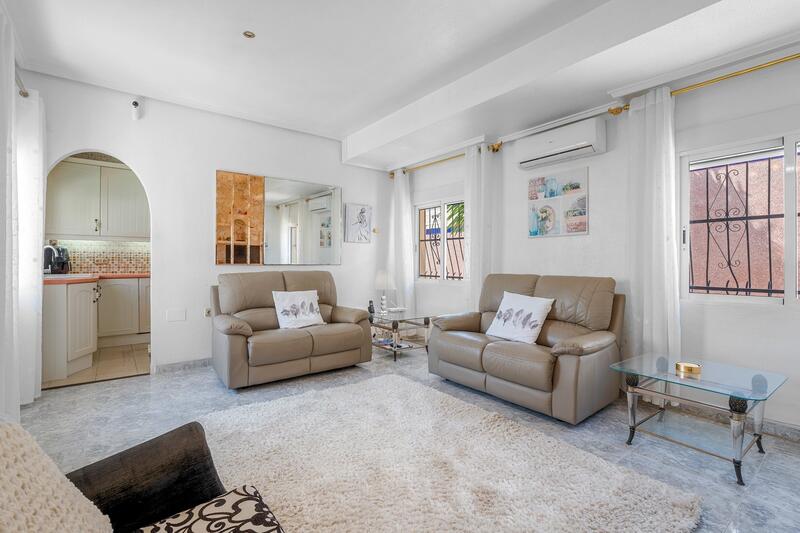 4 slaapkamer Villa Te koop 4 slaapkamer Villa Te koop