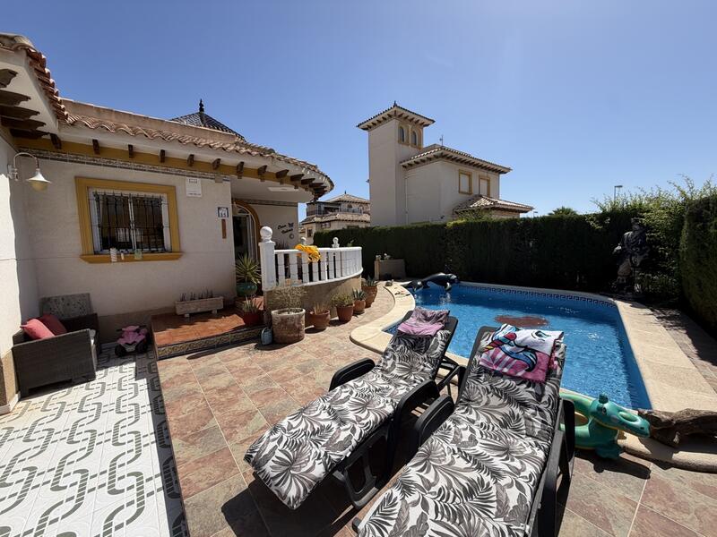 4 Schlafzimmer Villa zu verkaufen