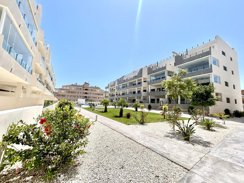 квартира продается в Los Dolses, Alicante